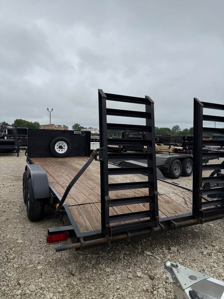 Pre-Owned International 81 x 18 Car Hauler - SKU 001176 - Image 3