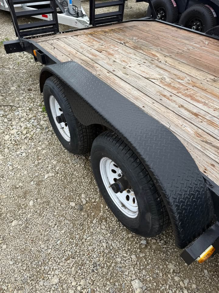 Pre-Owned International 81 x 18 Car Hauler - SKU 001176 - Image 8