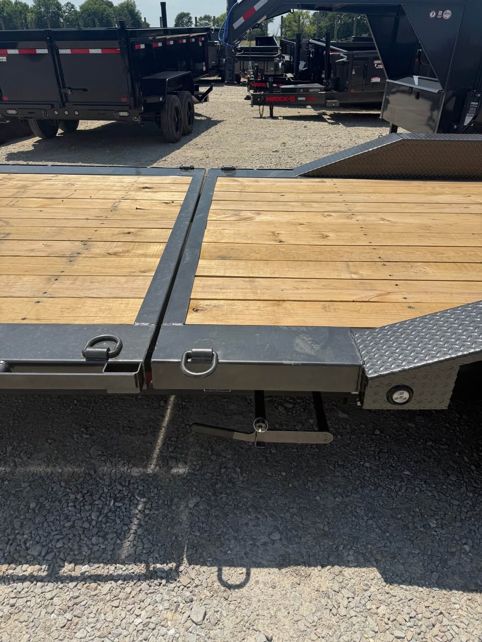 MAXX-D 102 x 22 Split Tilt Equipment Trailer - SKU 145842 - Image 4