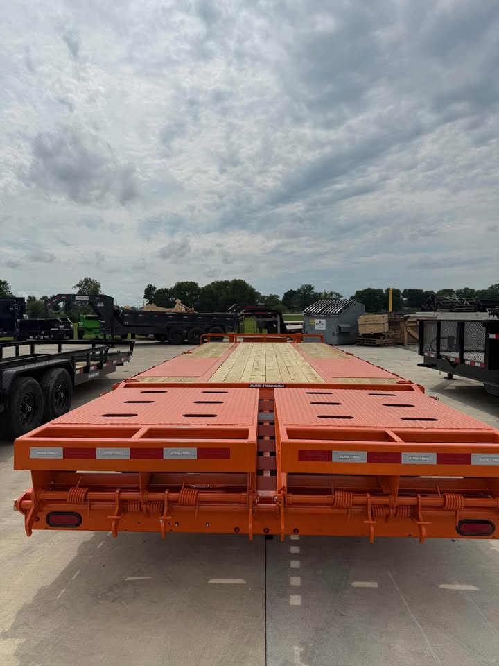 Sure Trac 102 x 25 Bumper Pull Flatbed Trailer - SKU 493249 - Image 4