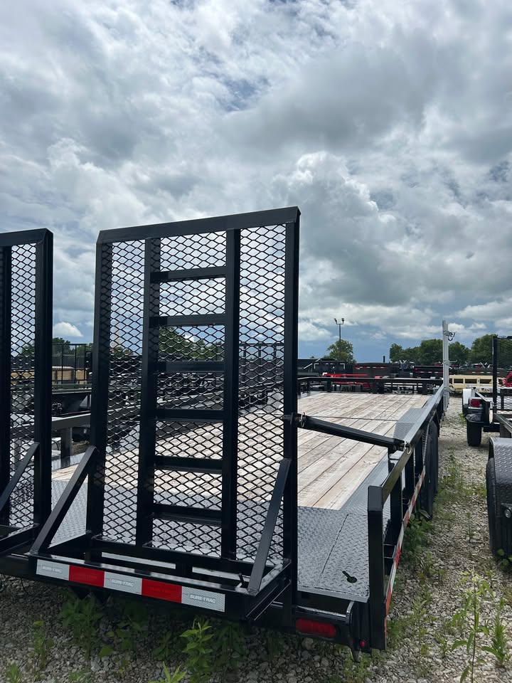 Sure Trac 102 x 26 Fender Equipment Trailer - SKU 476442 - Image 4