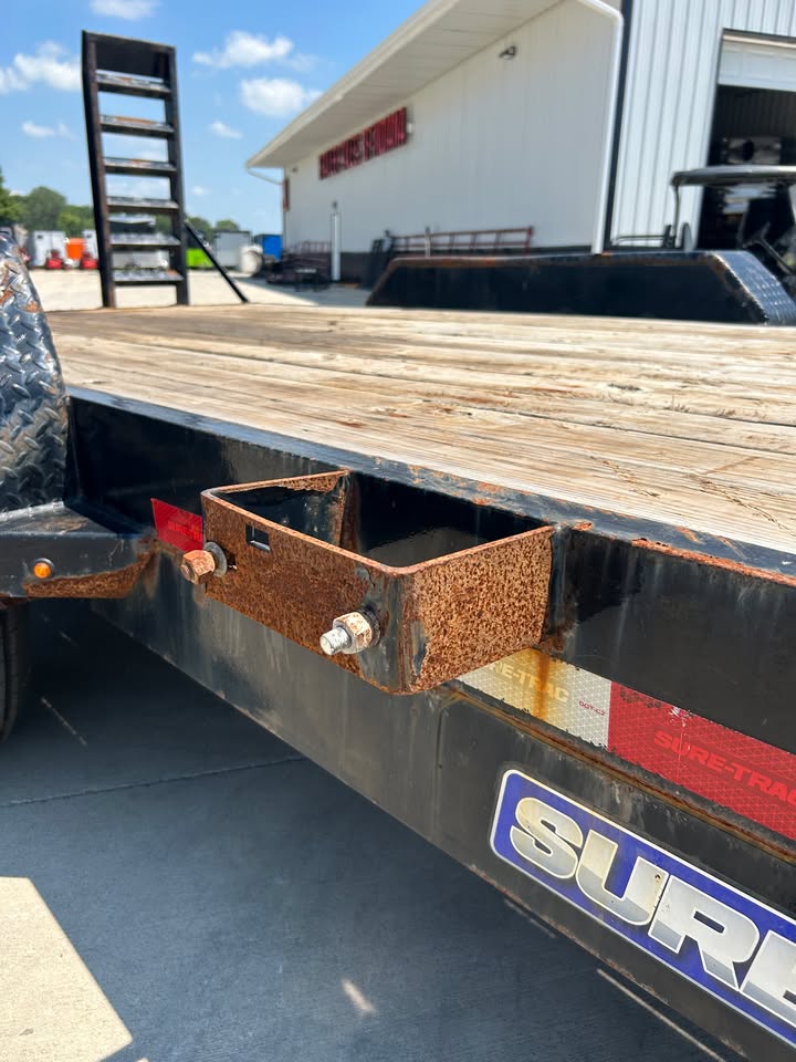 Pre-Owned Sure Trac 82" x 20' Fender Equipment Trailer - SKU 363411 - Image 6