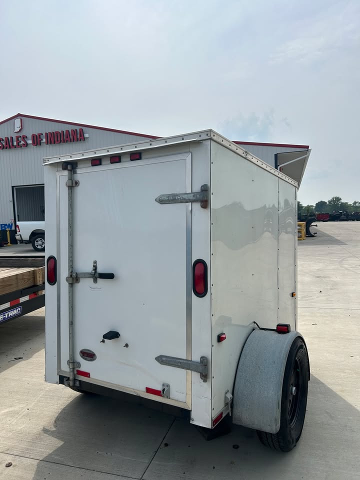 Pre-Owned Wells Cargo 48" x 7' Enclosed Cargo Trailer - SKU 012050 - Image 4