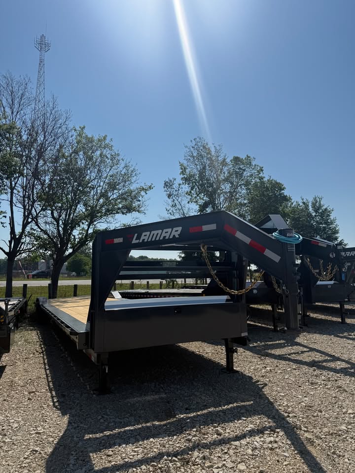 Lamar 102 x 40 Fender Equipment Trailer - SKU 156649 - Image 2