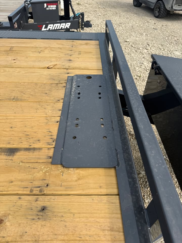 Lamar 102 in x 28 ft Fender Equipment Trailer - SKU 157434 - Image 8