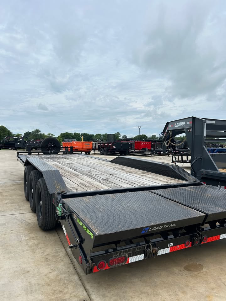 Pre-Owned Load Trail 102" x 24' Car Hauler - SKU 354036 - Image 3