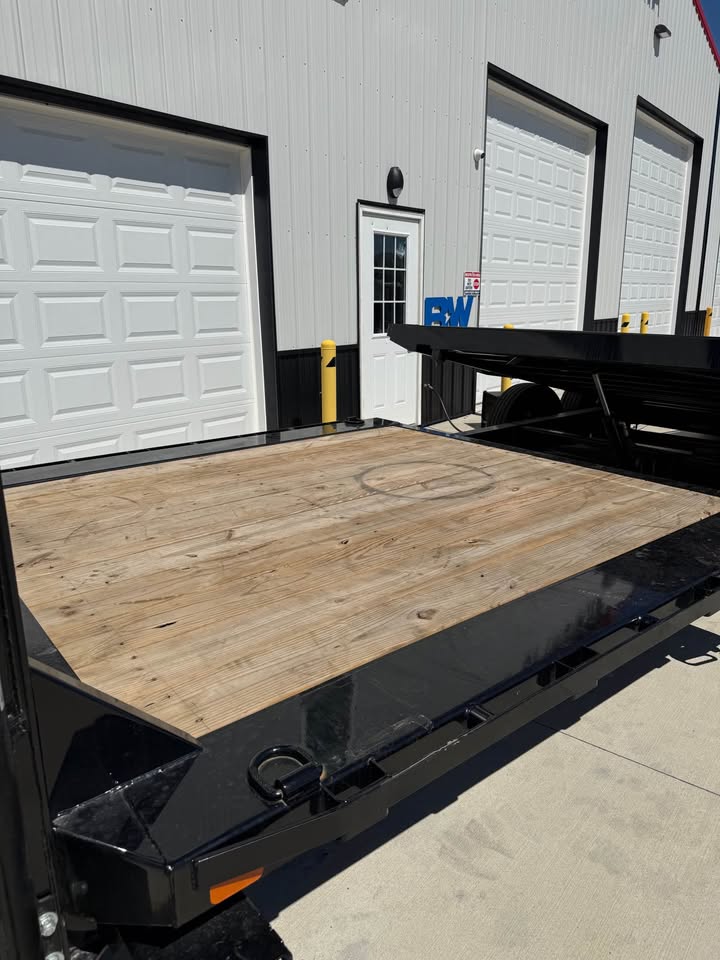 MAXX-D 102 x 24 Split Tilt Equipment Trailer - SKU 143201 - Image 6