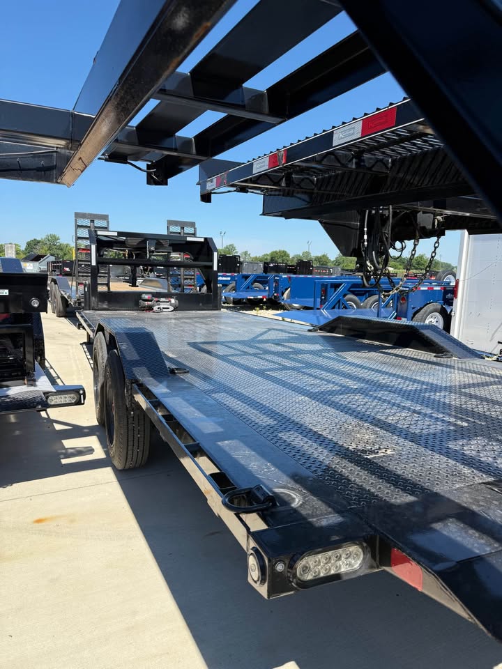 MAXX-D 102 x 24 Full Fender Tilt Trailer - SKU 144274 - Image 3
