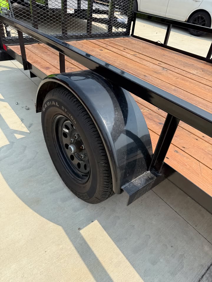 Pre-Owned Big Tex 77" x 14' Utility Trailer - SKU 225056 - Image 6