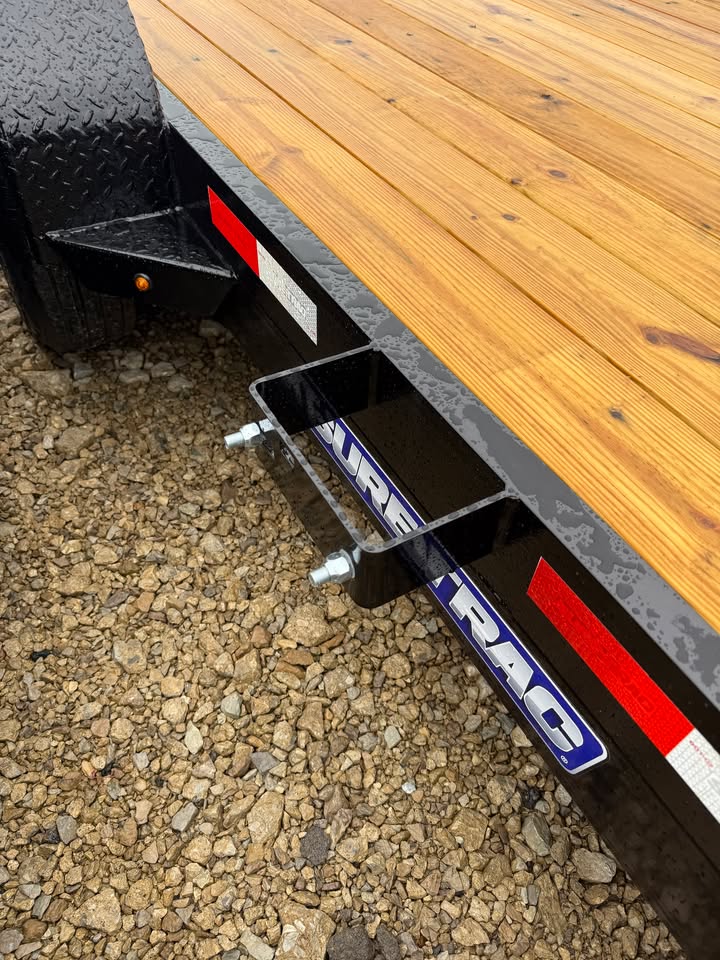 Sure Trac 82 x 18 Car Hauler - SKU 496294 - Image 5