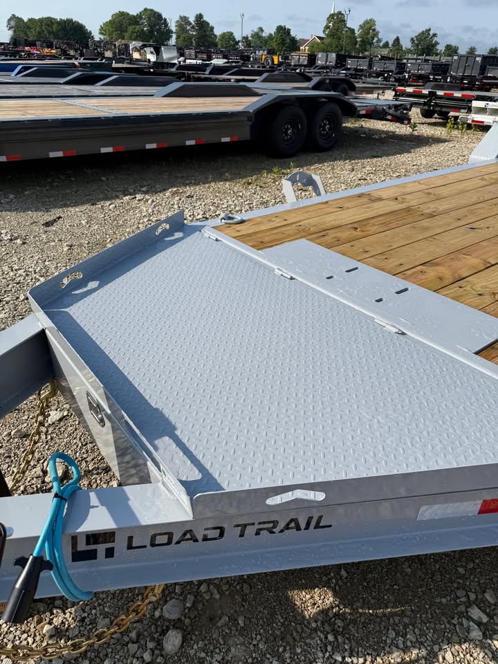 Load Trail 83 in x 24 ft Car Trailer - SKU 391613 - Image 6