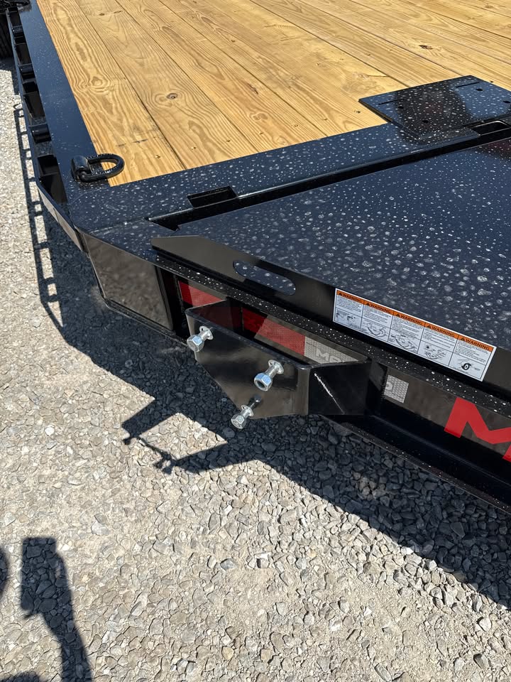 MAXX-D 83 x 24 Split Tilt Equipment Trailer - SKU 148641 - Image 6
