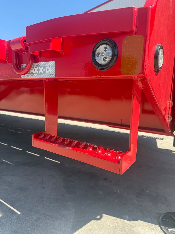 MAXX-D 102 x 34 Gooseneck Flatbed Trailer - SKU 148340 - Image 6