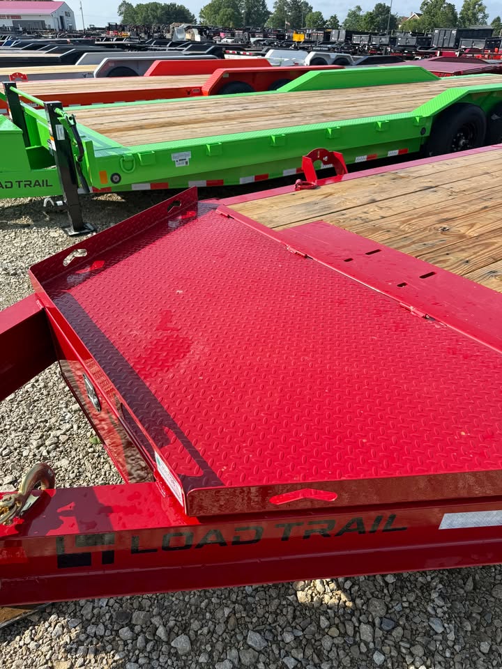 Load Trail 83 in x 24 ft Car Trailer - SKU 391198 - Image 7