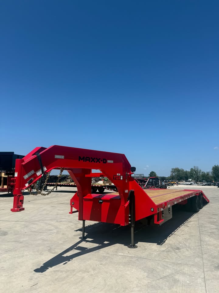 MAXX-D 102 x 34 Gooseneck Flatbed Trailer - SKU 148340 - Image 2
