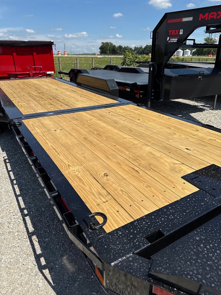 MAXX-D 83 x 24 Split Tilt Equipment Trailer - SKU 148641 - Image 8