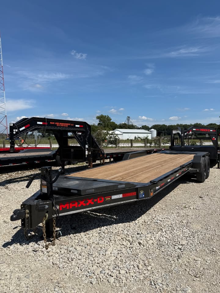 MAXX-D 83 x 24 Car Trailer - SKU 147037 - Image 2