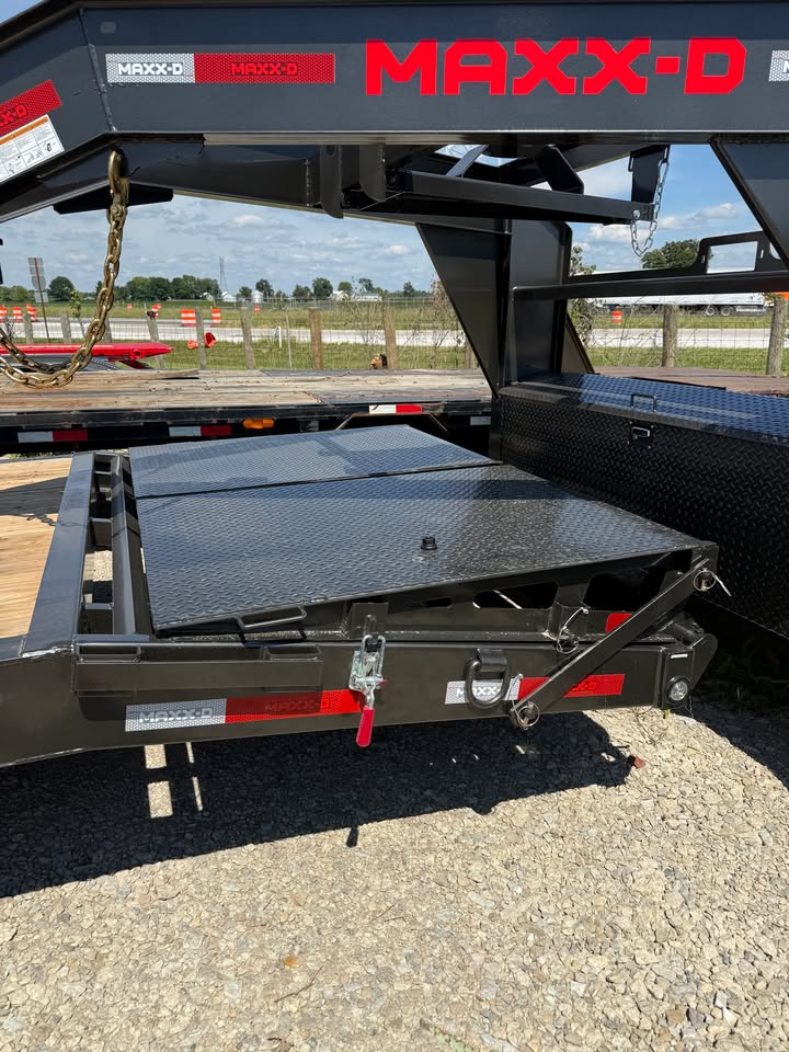 MAXX-D 83 x 24 Car Trailer - SKU 147037 - Image 5
