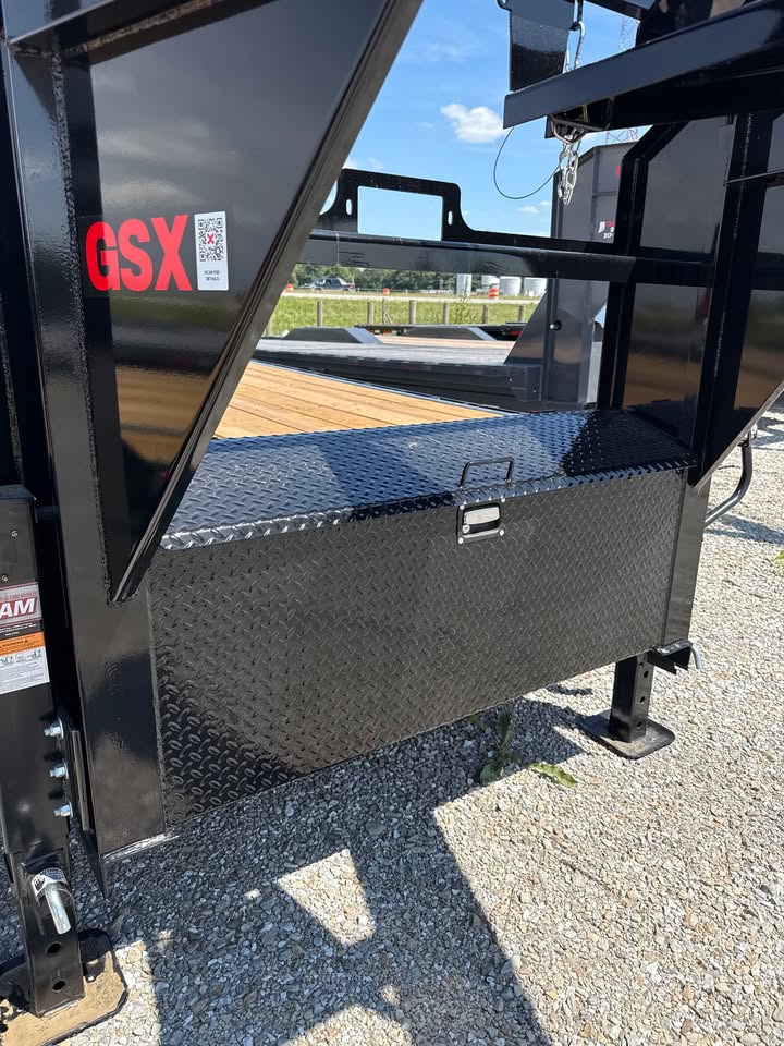 MAXX-D 102 x 40 Gooseneck Flatbed Trailer - SKU 147401 - Image 5