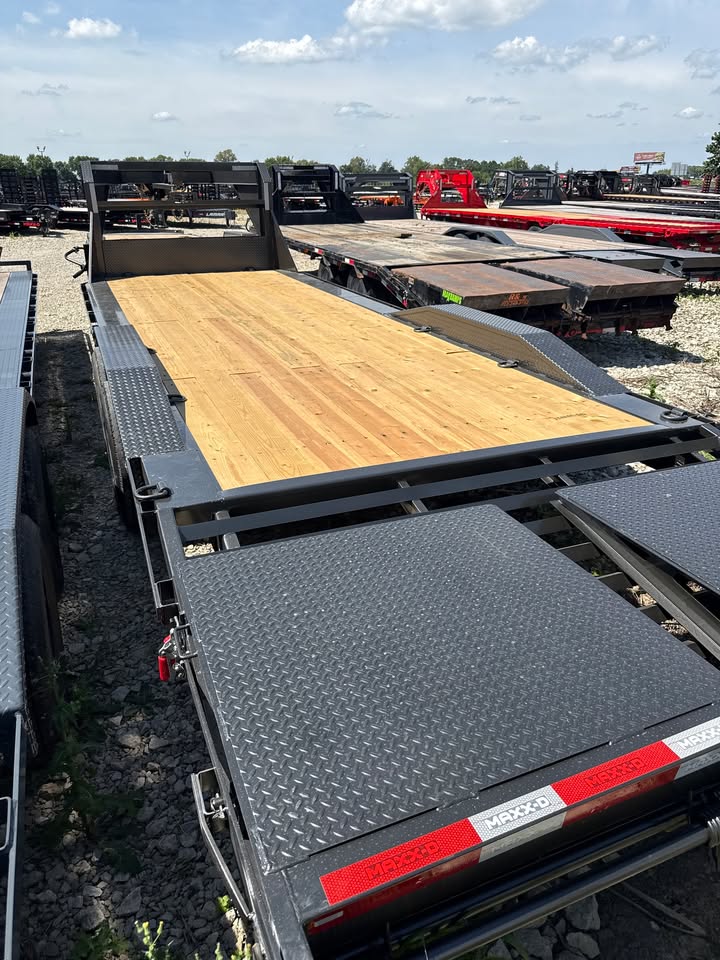 MAXX-D 102 x 26 Fender Equipment Trailer - SKU 148378 - Image 3