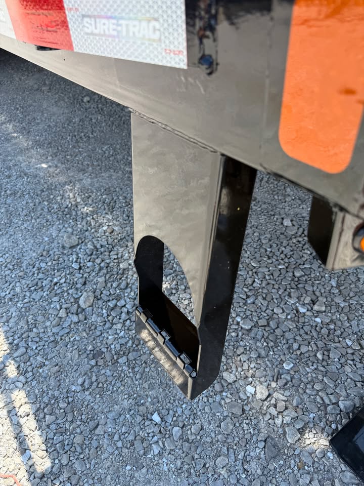 Sure-Trac 102 x 30 Bumper Pull Flatbed Trailer - SKU 498582 - Image 8