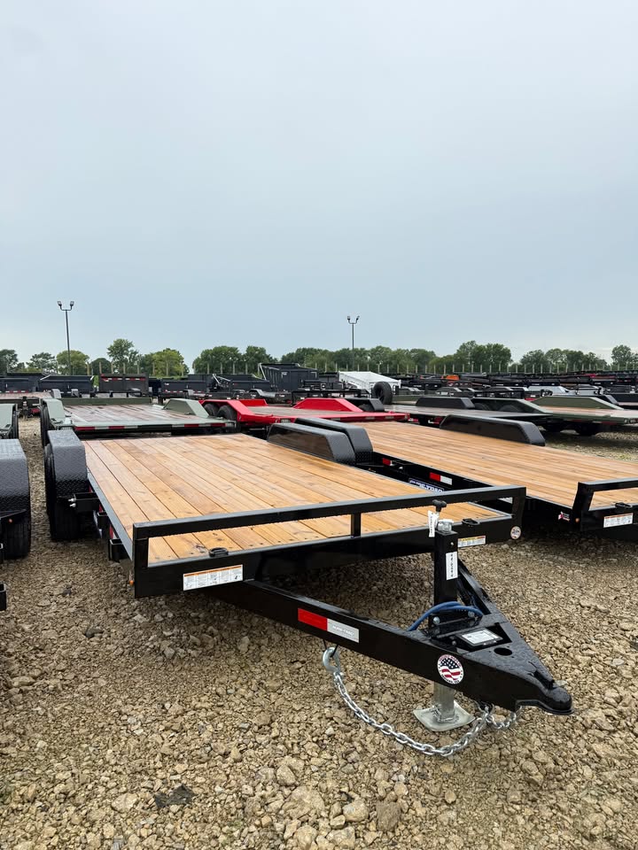 Sure Trac 82 x 18 Car Hauler - SKU 496294
