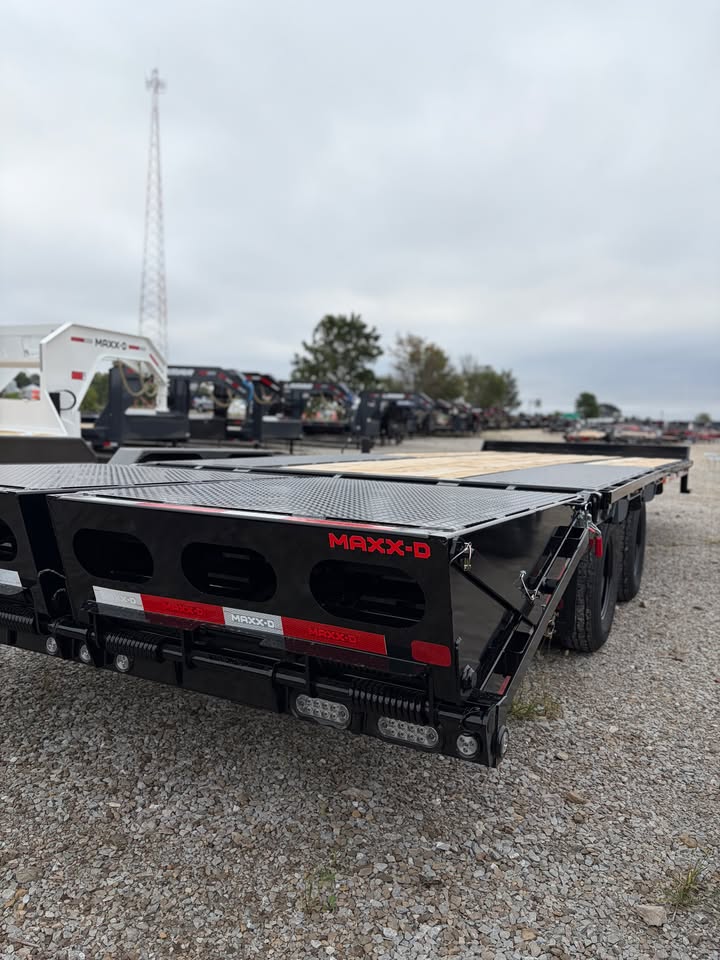 MAXX-D 102 x 25 Bumper Pull Flatbed Trailer - SKU 147410 - Image 4