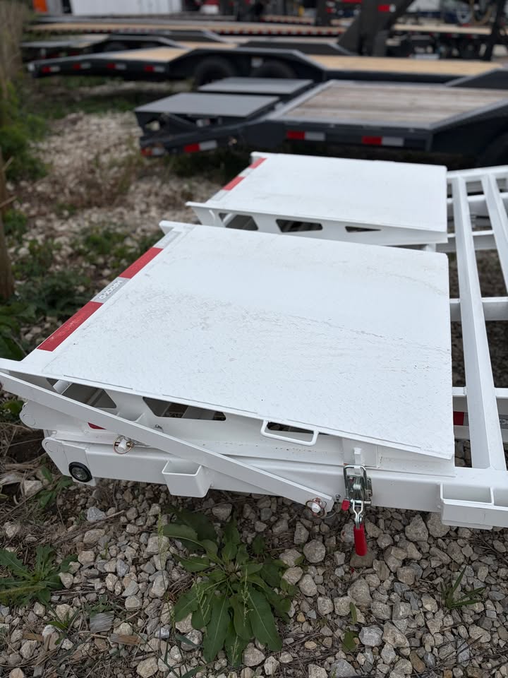 MAXX-D 102 x 28 Fender Equipment Trailer - SKU 149135 - Image 5