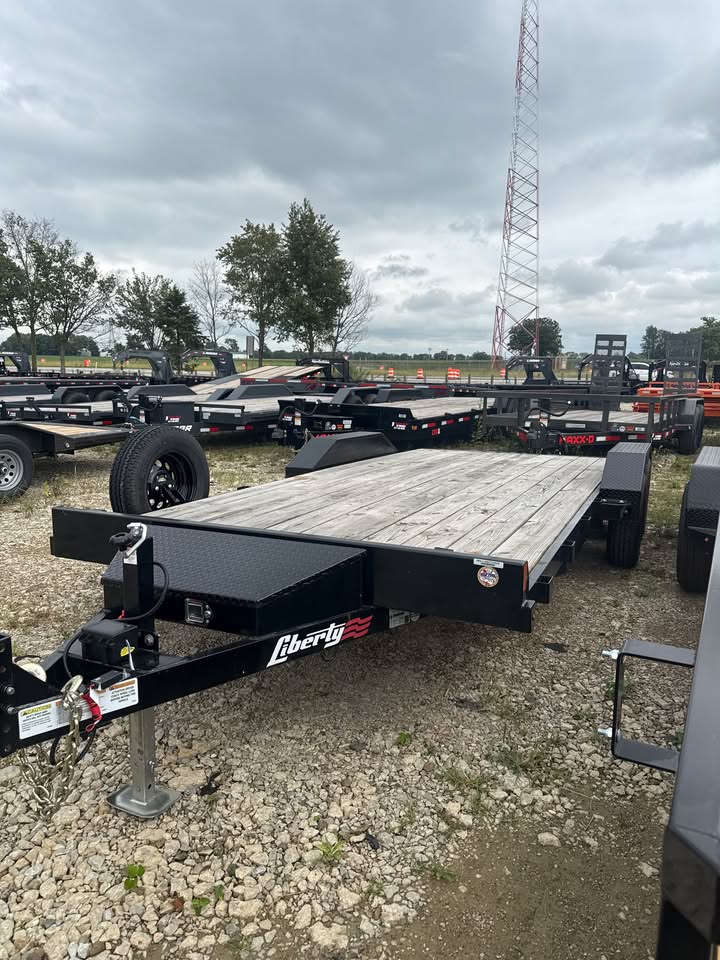 Pre-Owned Liberty 83" x 18' Car Hauler - SKU 048339 - Image 2