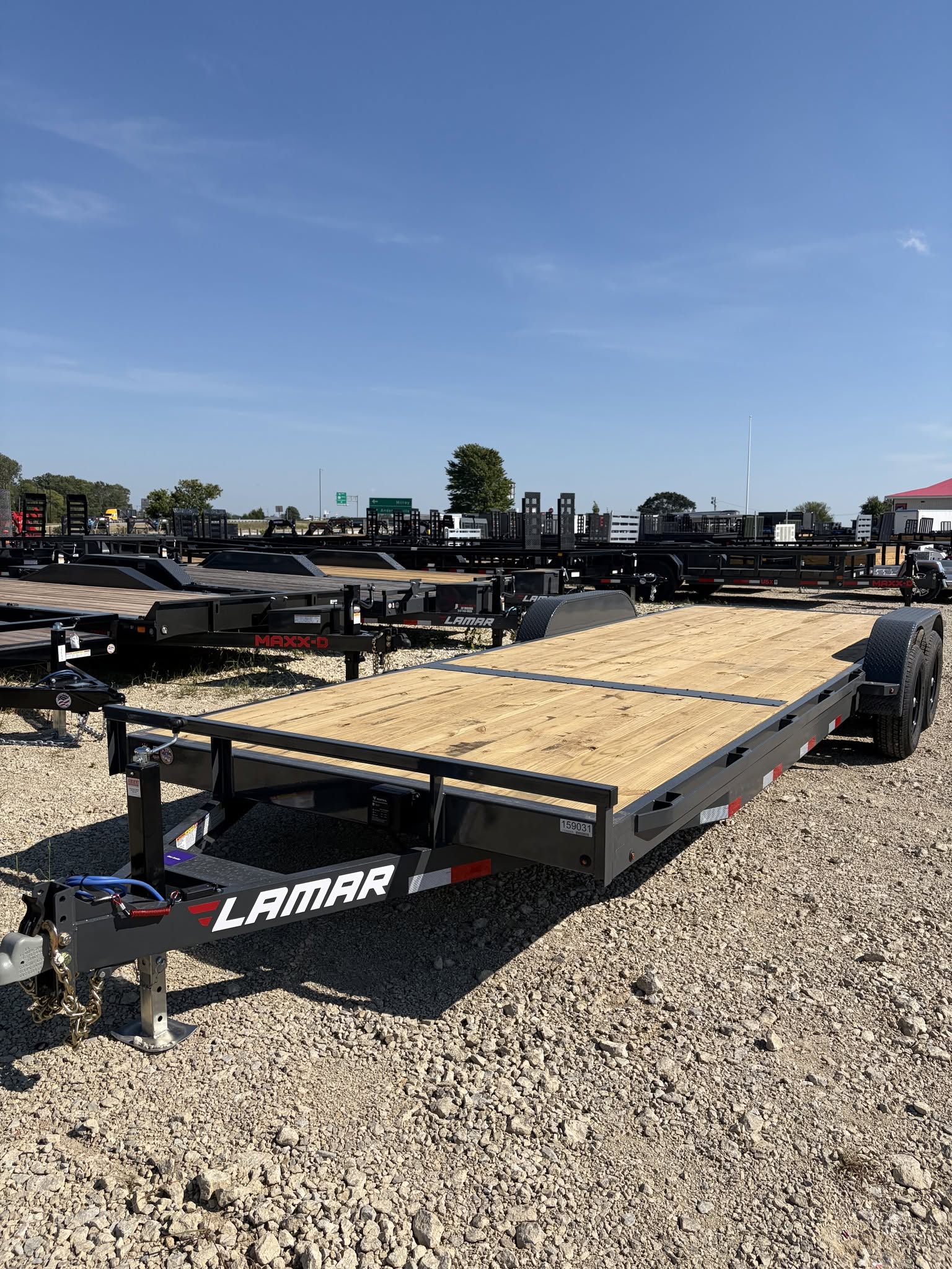 Lamar 83 in x 24 ft Car Trailer - SKU 159031 - Image 2