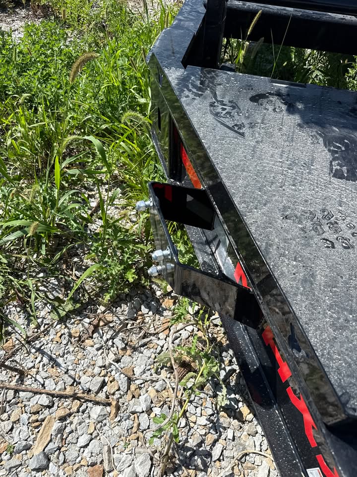 MAXX-D 83 x 16 Roll Off Dump Trailer - SKU 144947 - Image 8