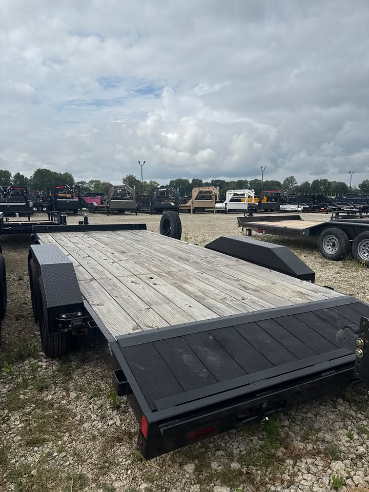 Pre-Owned Liberty 83" x 18' Car Hauler - SKU 048339 - Image 3