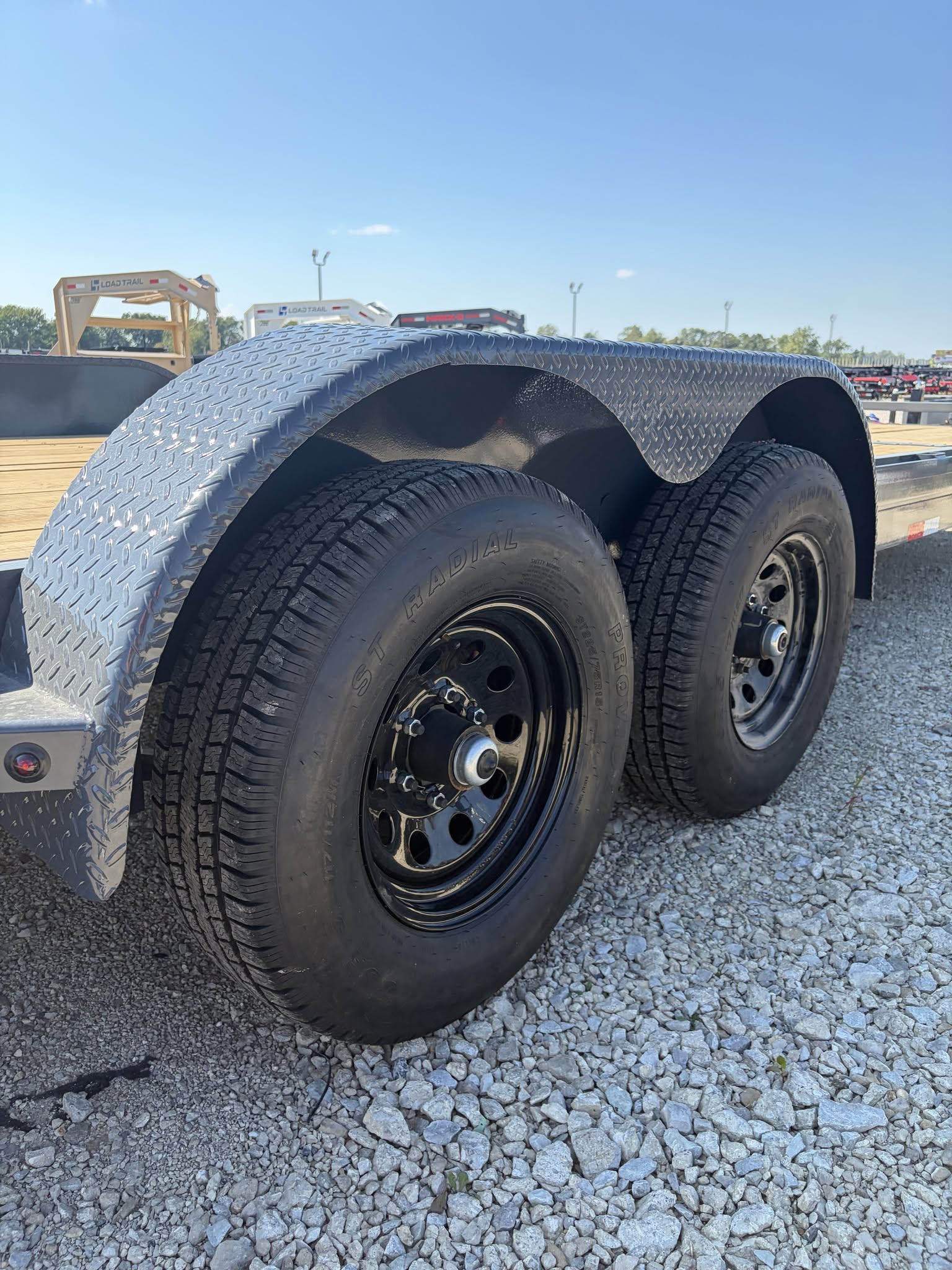 Lamar 83 in x 24 ft Car Trailer - SKU 159031 - Image 5