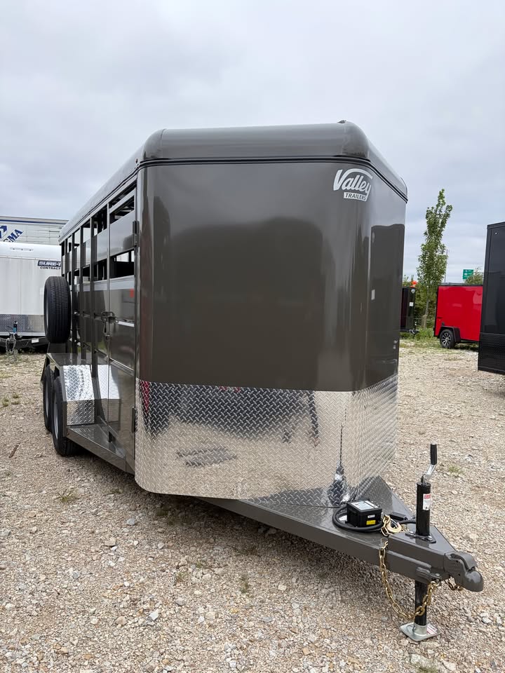 Valley Trailers 72 x 16 Stock Trailer - SKU 000718