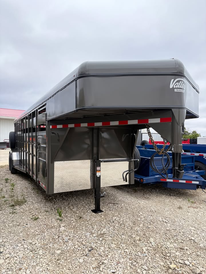Valley Trailers 80 x 24 Stock Trailer - SKU 000716