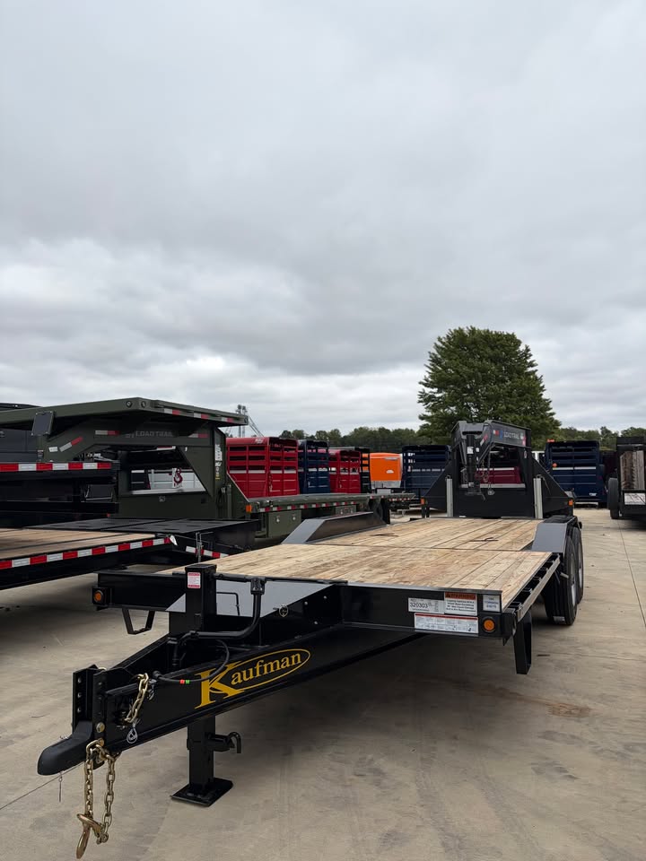 7×22 Tilt Trailer photo 2