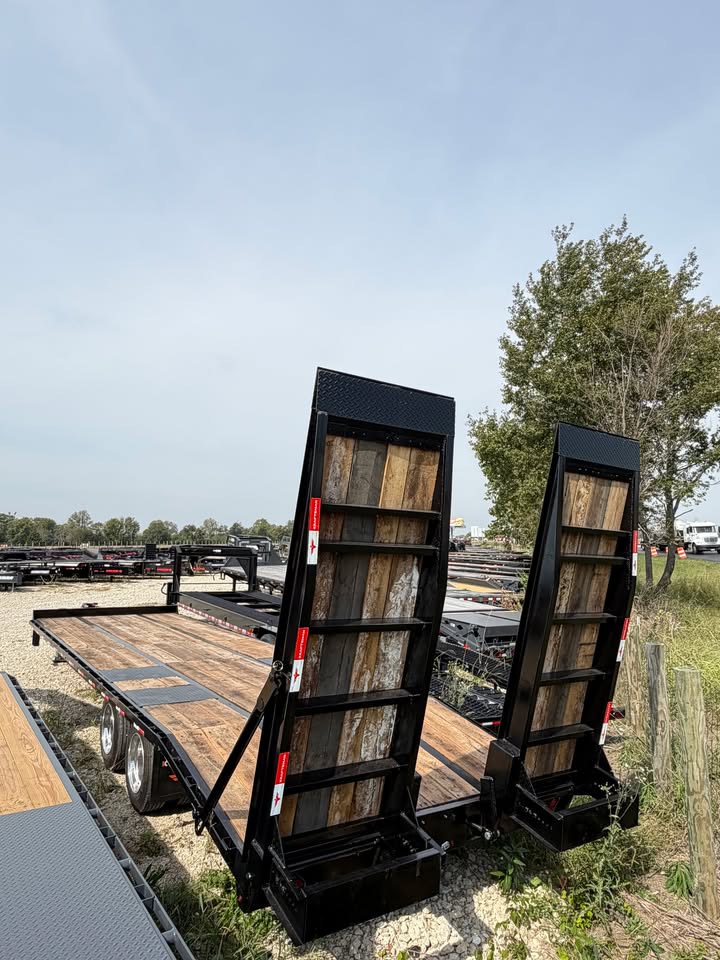 Kraftsman 102 x 30 Bumper Pull Flatbed Trailer - SKU 004779 - Image 7