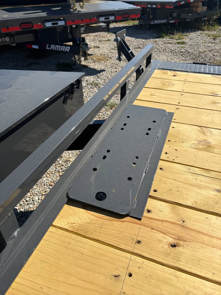 Lamar 102 in x 28 ft Fender Equipment Trailer - SKU 160177 - Image 7